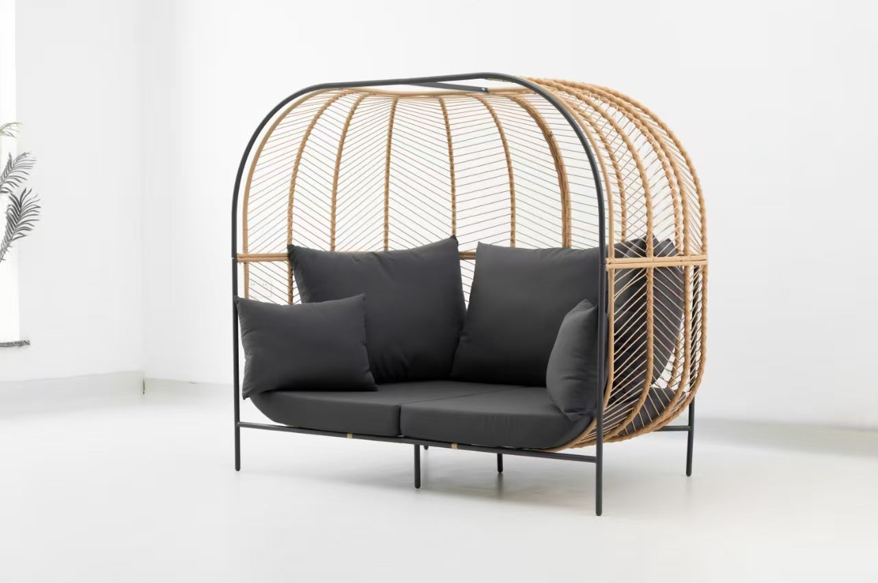 Rattan-Tagesbett – Komfortable Entspannung im Freien: Wetterfest, Stabil & Pflegeleicht