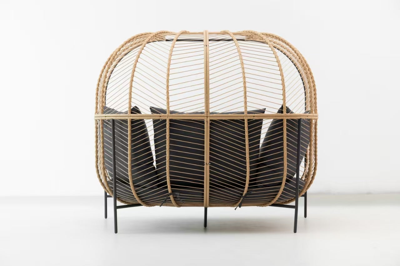 Rattan-Tagesbett – Komfortable Entspannung im Freien: Wetterfest, Stabil & Pflegeleicht