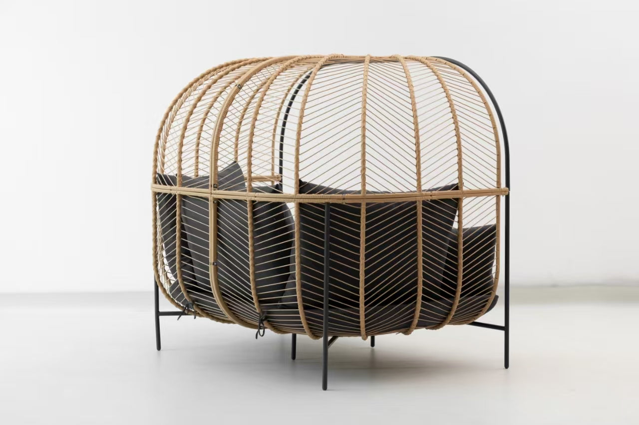 Rattan-Tagesbett – Komfortable Entspannung im Freien: Wetterfest, Stabil & Pflegeleicht