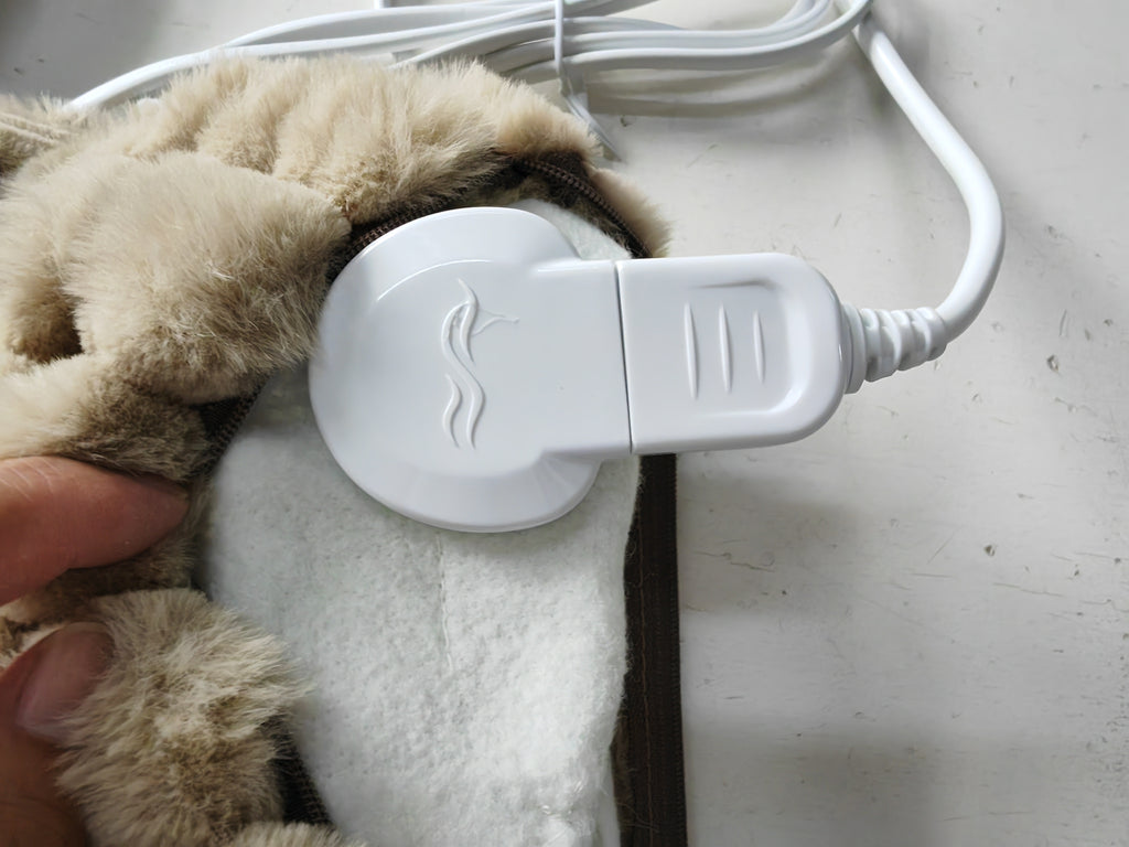 Elektrisches Heizkissen aus Kunstfell mit 6 Temperaturstufen & Abschaltautomatik – Waschbar für maximalen Komfort