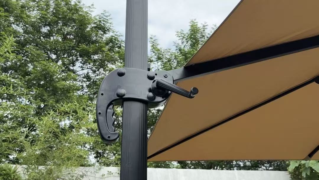 3x3m Ampelschirm mit 360° Drehfunktion – Optimaler Sonnenschutz für Garten & Terrasse